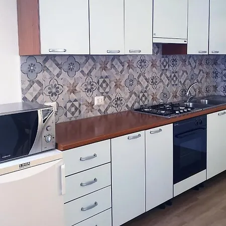 La Casa Delle Zie Μενάτζιο